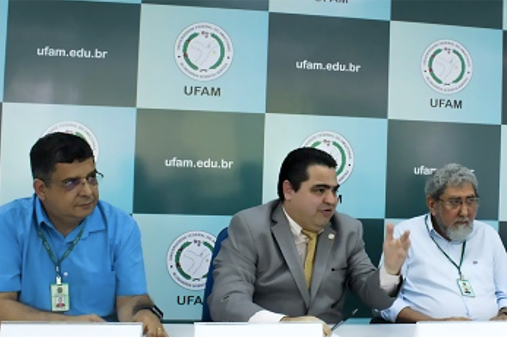 Primeira formatura antecipada na Ufam Primeira formatura antecipada na Ufam