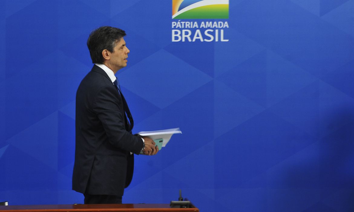 Minist&eacute;rio da Sa&uacute;de promete muito, mas discrimina Amazonas de Mandetta a Teich. Veja n&uacute;meros