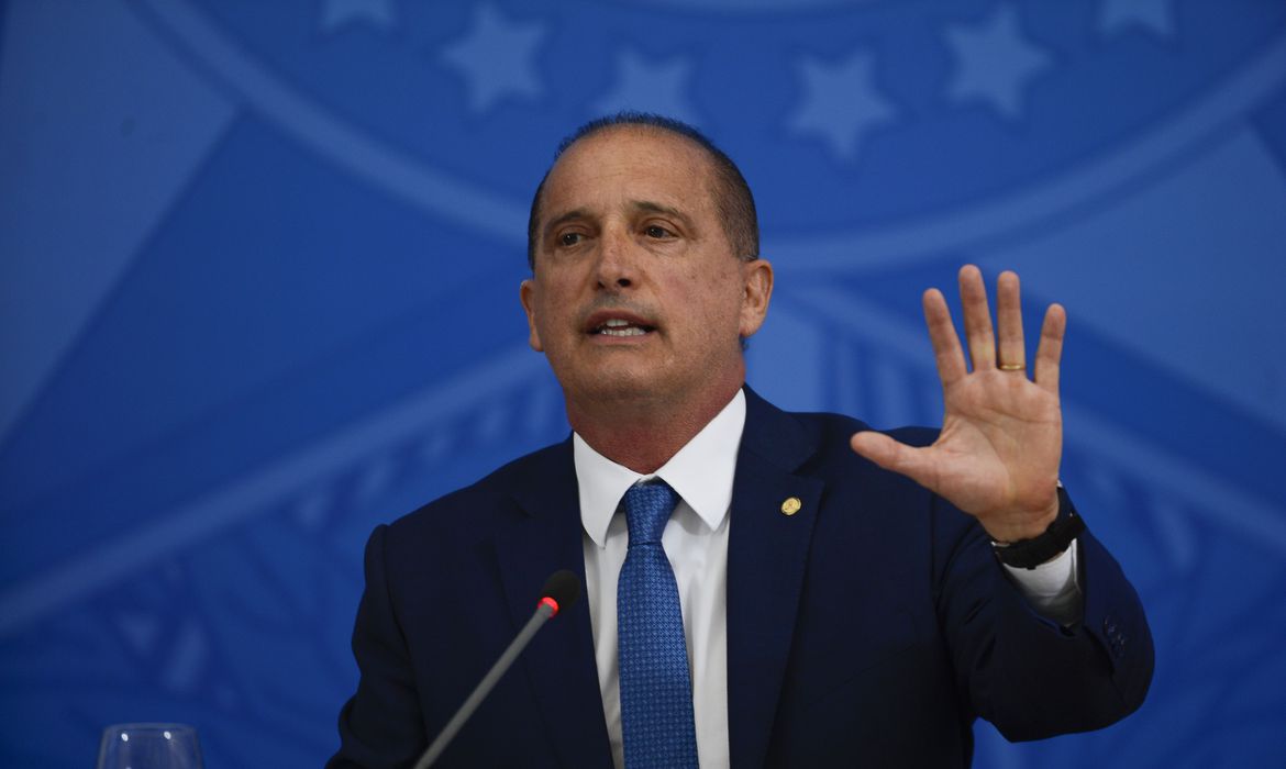 Mais de 46,2 milh&otilde;es de pessoas j&aacute; receberam o aux&iacute;lio emergencial