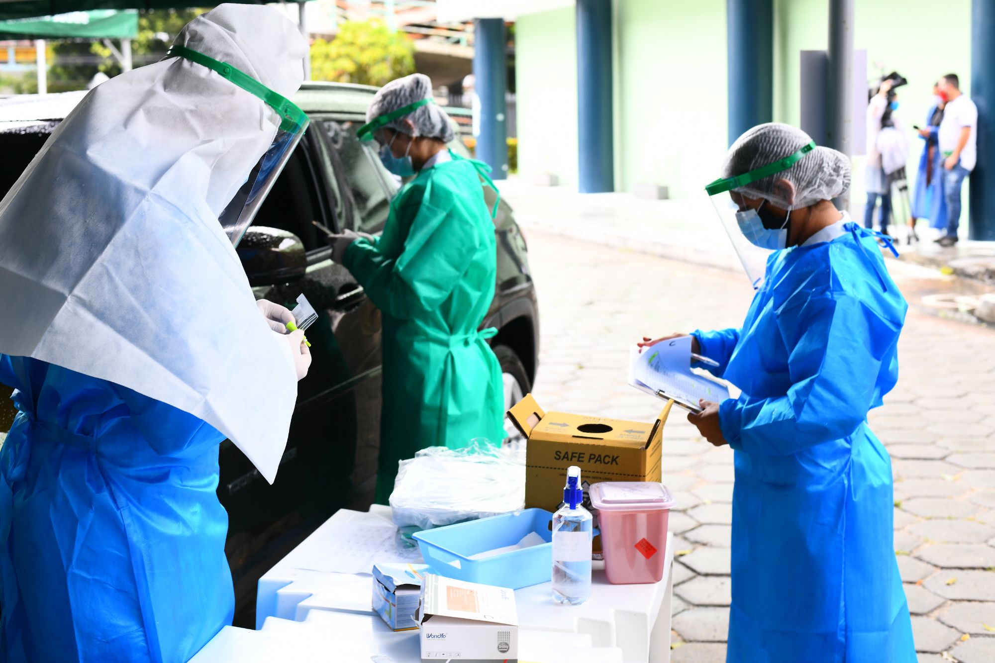 Manaus tem 5,5% de profissionais de saúde infectados pelo novo coronavírus Manaus tem 5,5% de profissionais de saúde infectados pelo novo coronavírus