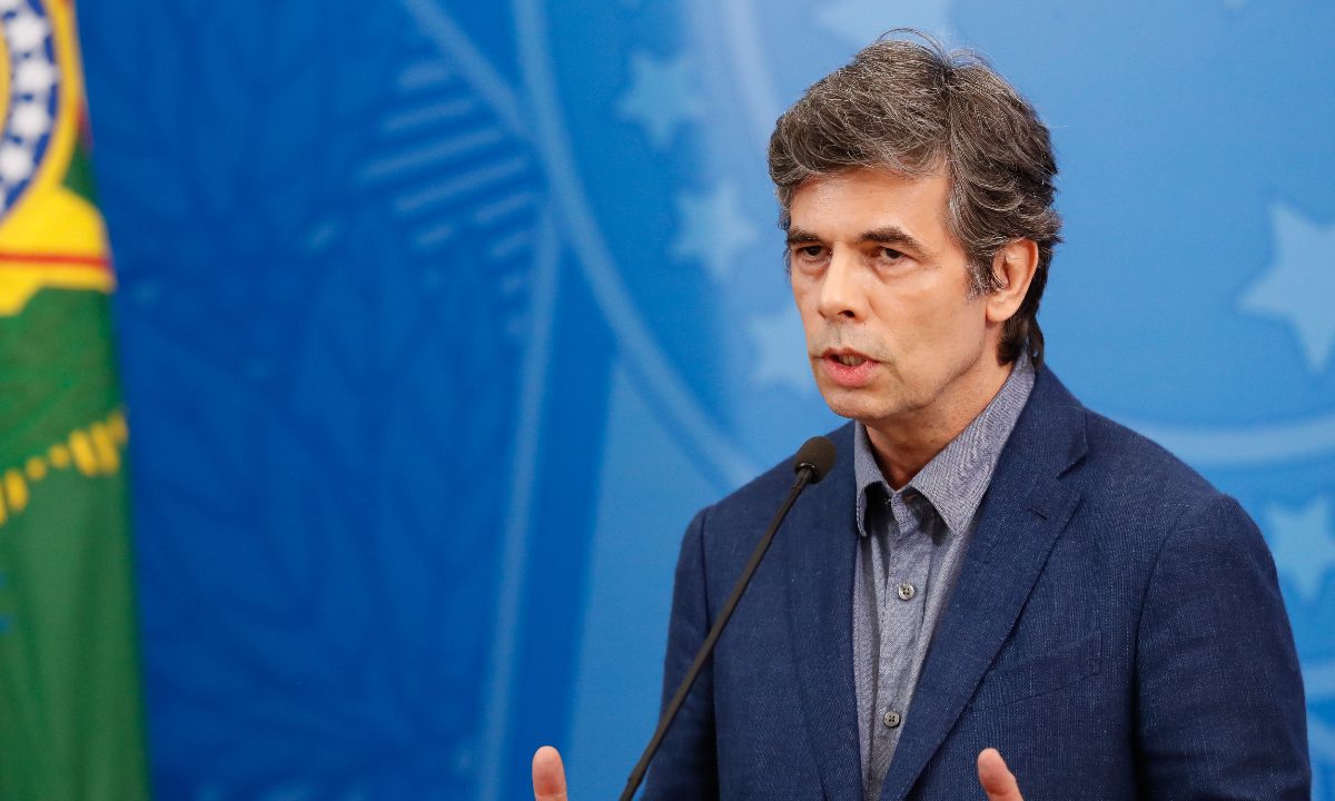Ministro da Sa&uacute;de chega a Manaus neste domingo para acompanhar pandemia