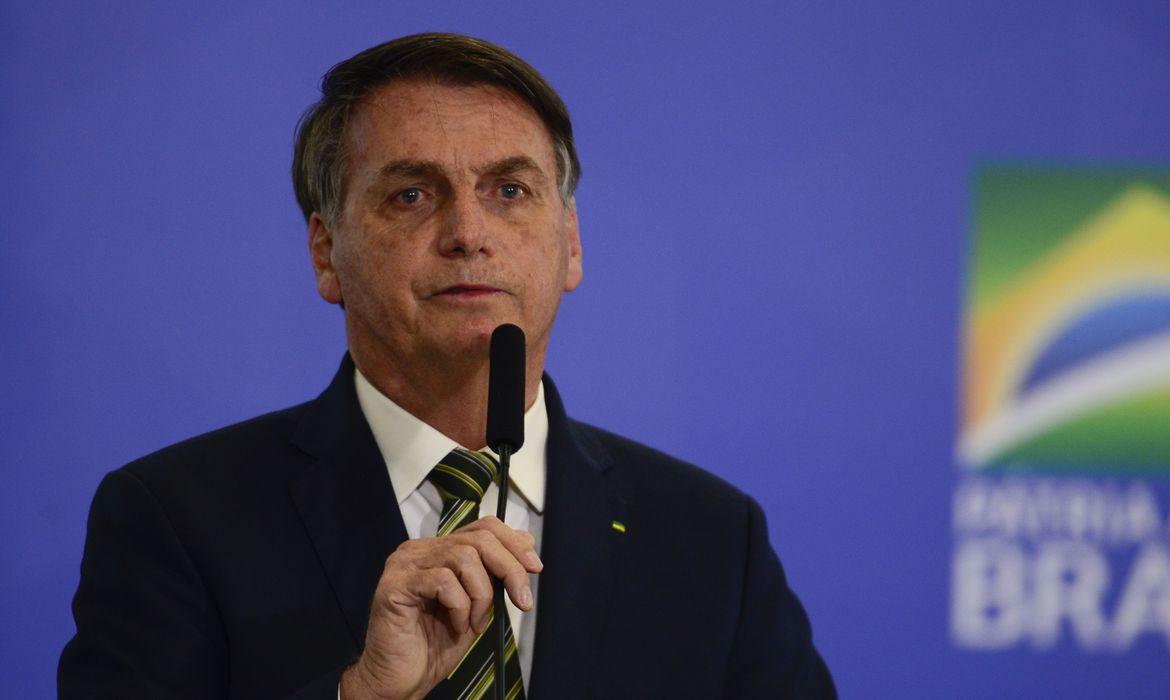 Governo Federal inclui academias e salões em atividades essenciais na pandemia Governo Federal inclui academias e salões em atividades essenciais na pandemia