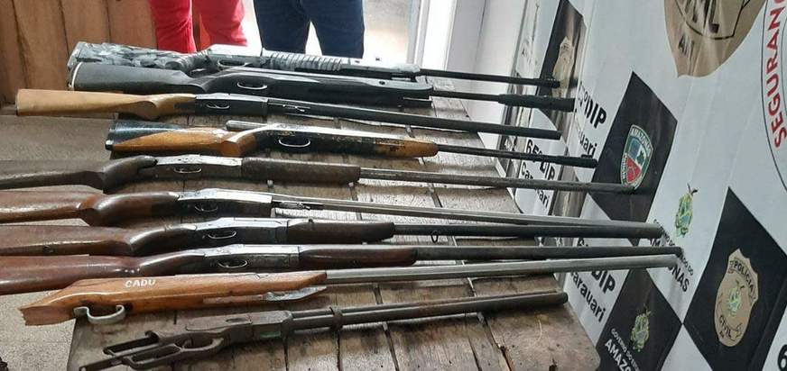 Arsenal é encontrado em oficina que funcionava como fábrica caseira de armas Arsenal é encontrado em oficina que funcionava como fábrica caseira de armas