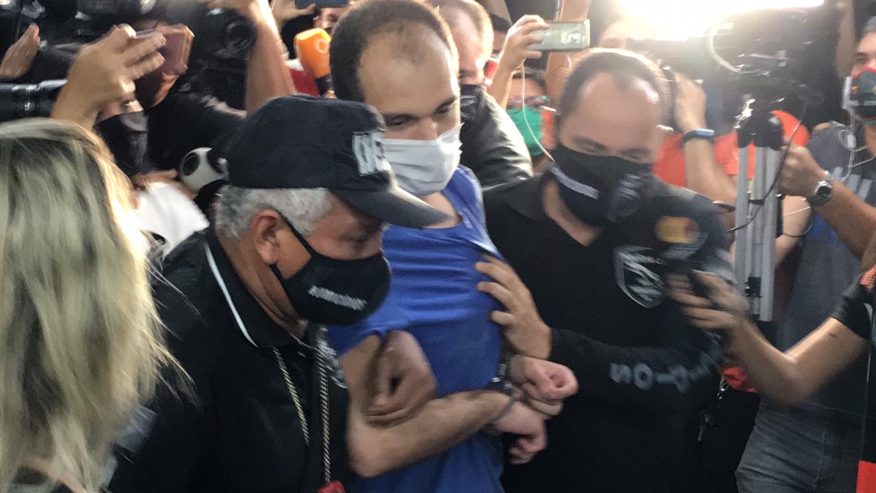 Assassino confesso de miss ficar&aacute; em quarentena no sistema prisional; ele deu entrada na triagem