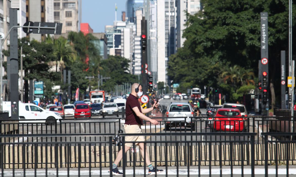 Câmara conclui votação sobre uso obrigatório de máscara Câmara conclui votação sobre uso obrigatório de máscara