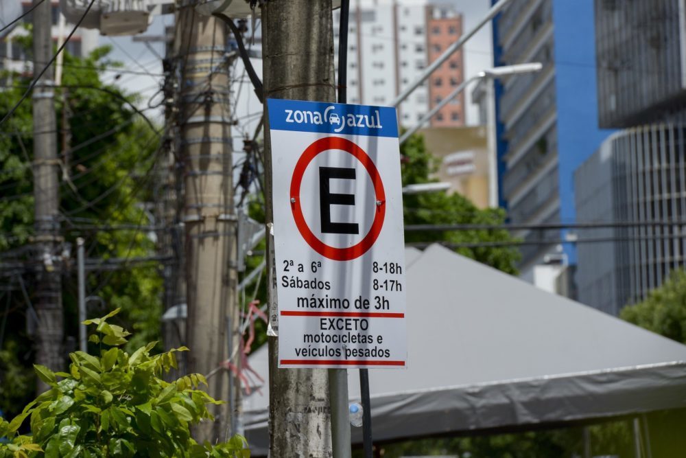 Prefeitura prorroga suspensão do Zona Azul até 31 de julho Prefeitura prorroga suspensão do Zona Azul até 31 de julho