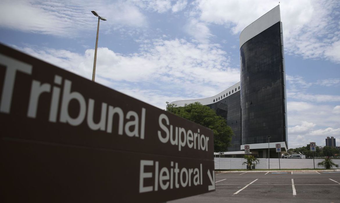 TSE autoriza convenções partidárias virtuais para eleição deste ano TSE autoriza convenções partidárias virtuais para eleição deste ano