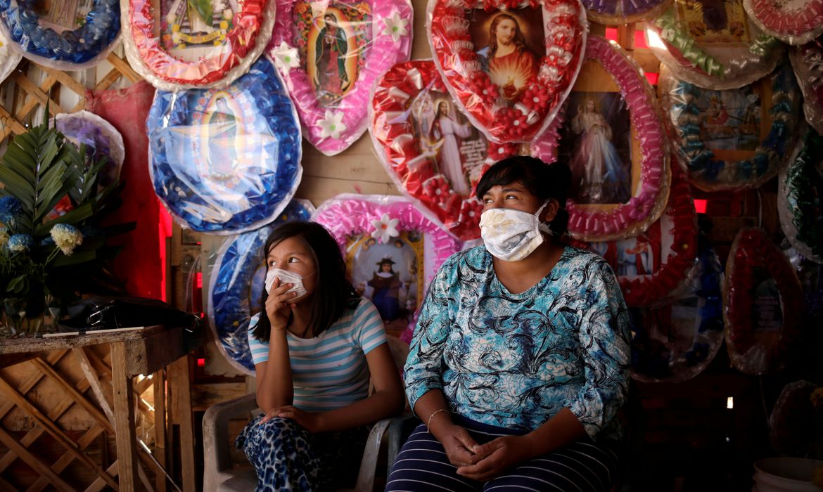 México bate recorde de novos casos de Covid-19 em 24h México bate recorde de novos casos de Covid-19 em 24h