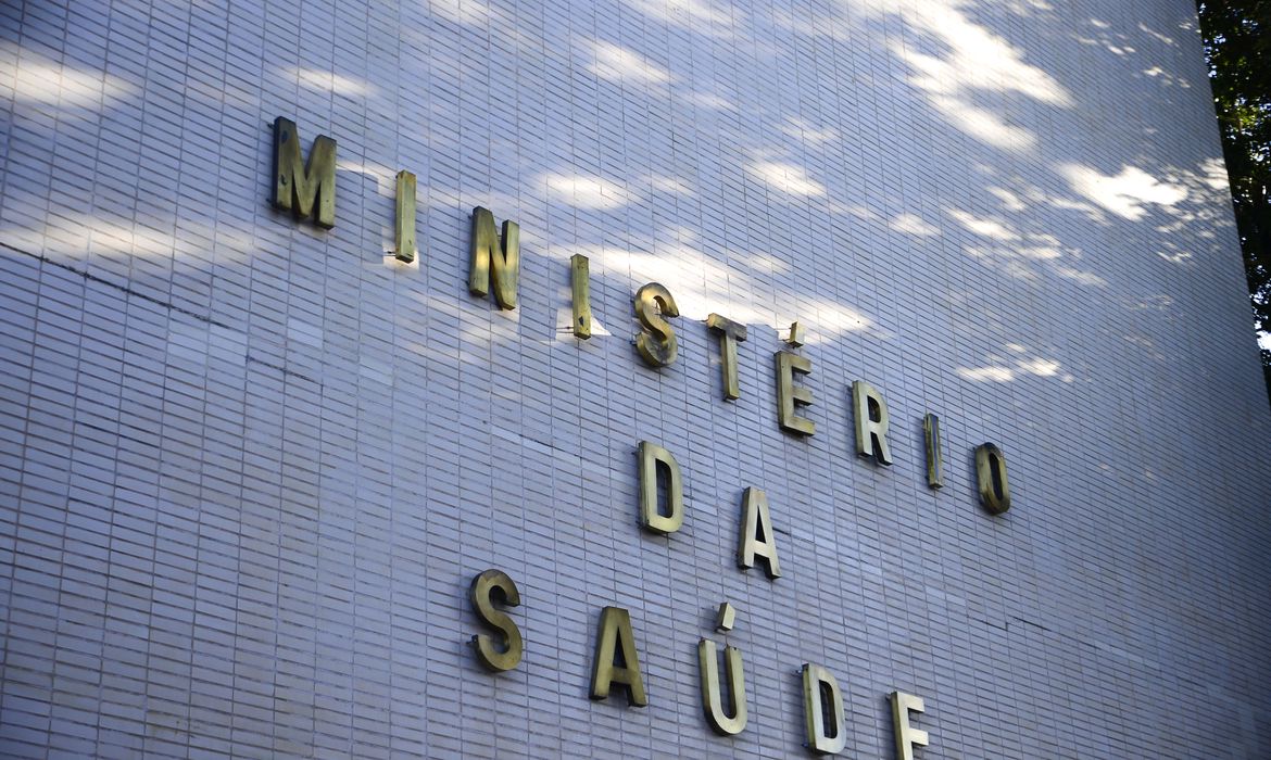 Saúde disponibiliza nova plataforma para acompanhamento do coronavírus Saúde disponibiliza nova plataforma para acompanhamento do coronavírus