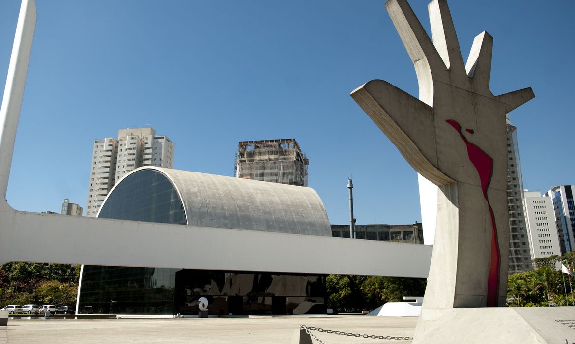 Memorial da Am&eacute;rica Latina inaugura cinema drive-in em S&atilde;o Paulo