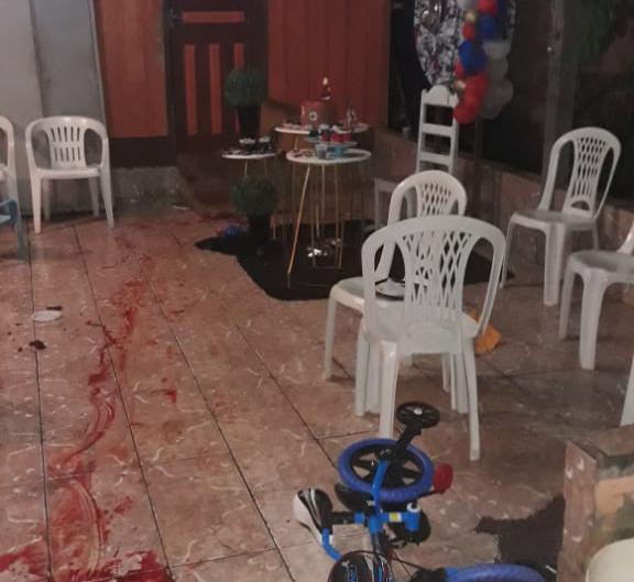 Casal &eacute; morto a tiros durante anivers&aacute;rio de filho de 3 anos em L&aacute;brea