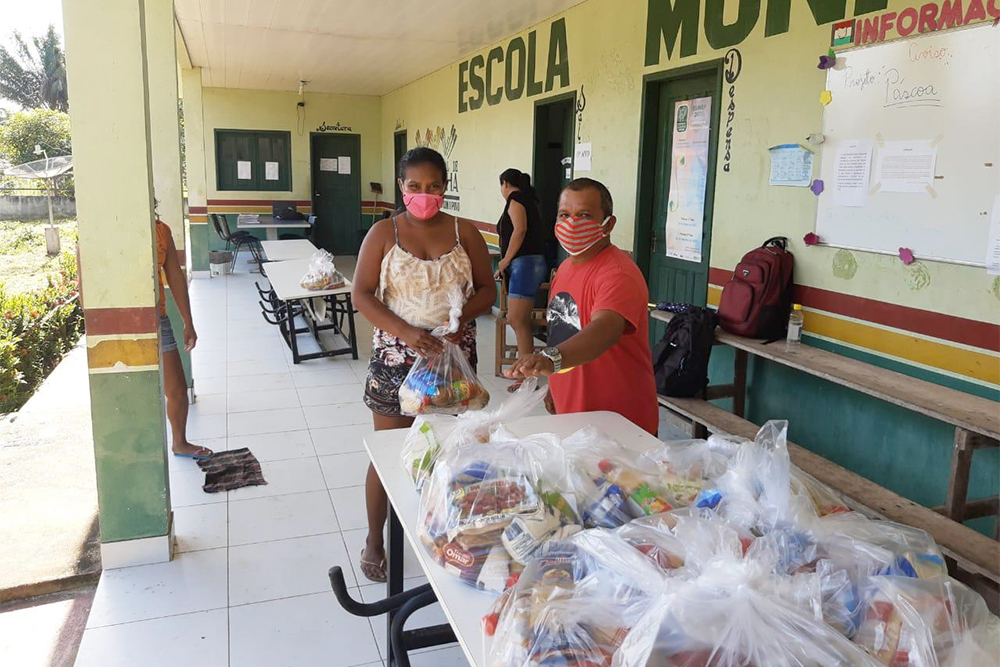 Em Barreirinha Merenda escolar