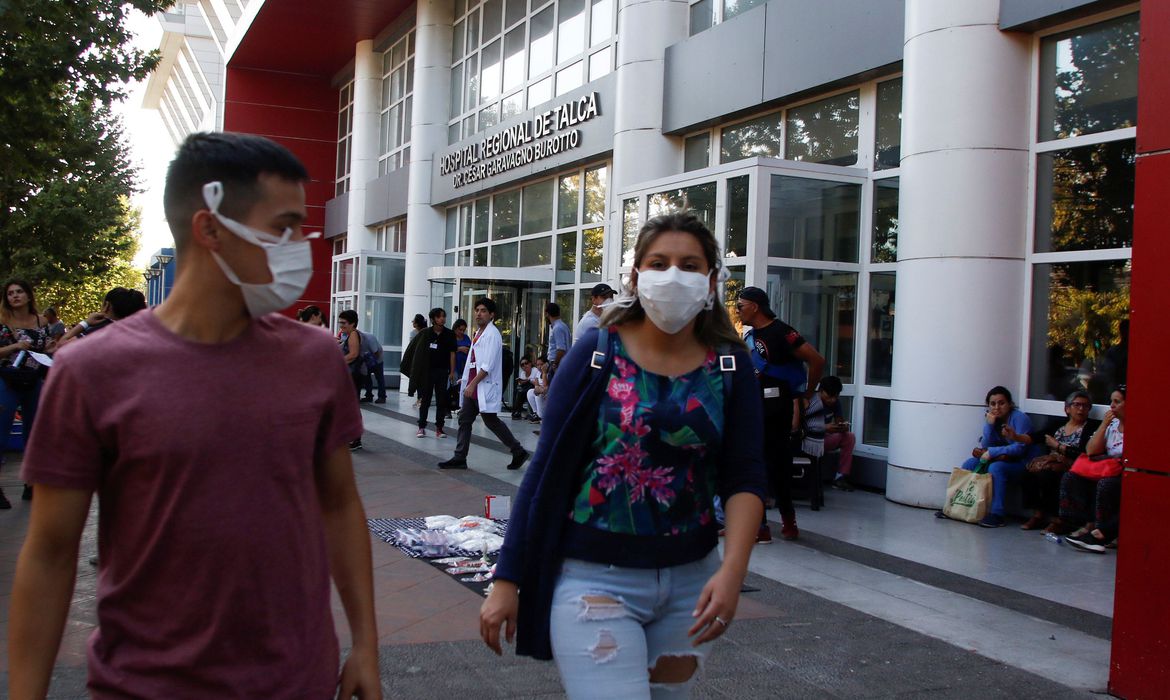 Chile ultrapassa 215 mil casos de Covid-19 Chile ultrapassa 215 mil casos de Covid-19