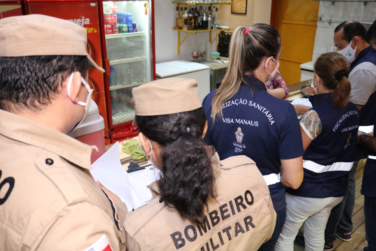 Central Integrada de Fiscalização realiza abordagens em bares e restaurantes Central Integrada de Fiscalização realiza abordagens em bares e restaurantes