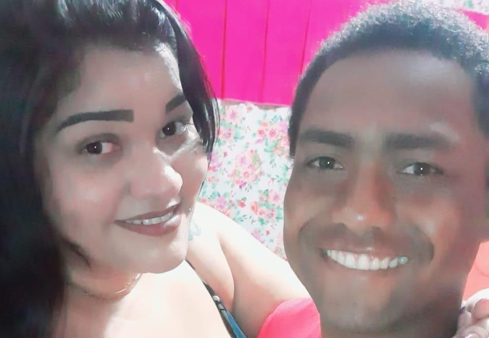 Manaus FC lança campanha para ajudar atacante que perdeu esposa para Covid-19 e está com recém-nascida Manaus FC lança campanha para ajudar atacante que perdeu esposa para Covid-19 e está com recém-nascida