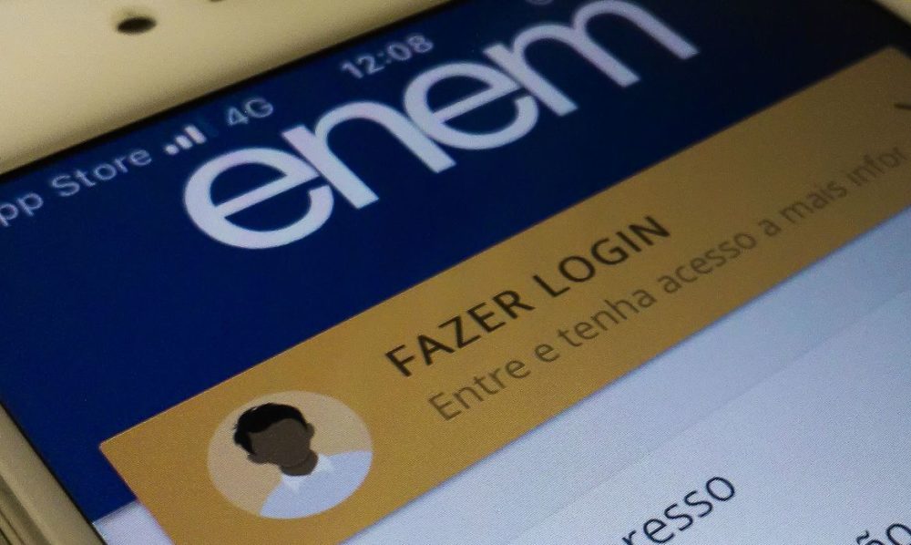 Enquete que vai definir nova data do Enem termina nesta terça-feira Enquete que vai definir nova data do Enem termina nesta terça-feira