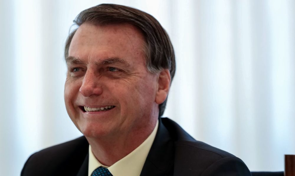 Bolsonaro sanciona lei de auxílio financeiro para o setor cultural Bolsonaro sanciona lei de auxílio financeiro para o setor cultural