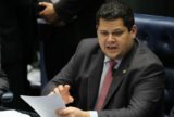 Alcolumbre sugere “melhorar” 6×1 e quer passar PEC por comissões