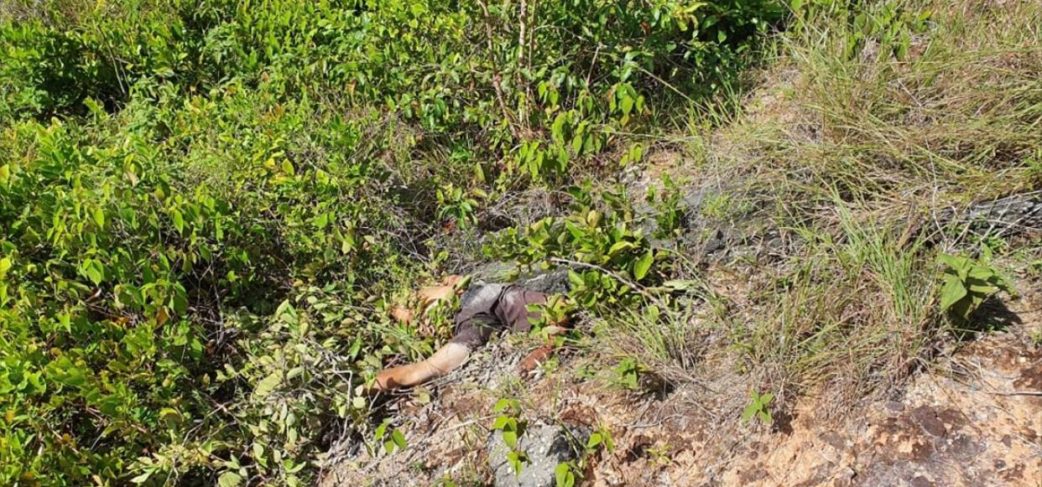 Na madrugada, motorista atropela homem na BR-174 e corpo vai parar em vala Na madrugada, motorista atropela homem na BR-174 e corpo vai parar em vala