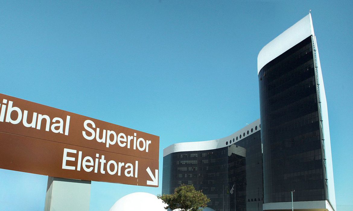 Para evitar contágio, TSE excluirá biometria nas eleições municipais Para evitar contágio, TSE excluirá biometria nas eleições municipais