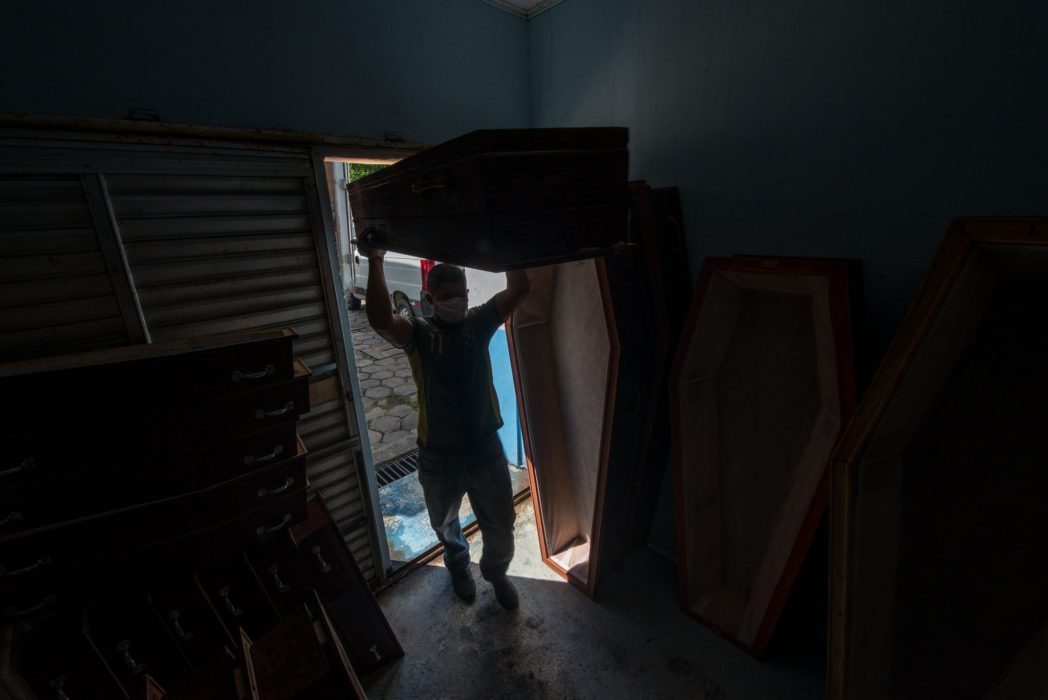 SOS Funeral completa 10 anos e contabiliza pico de atendimentos na pandemia SOS Funeral completa 10 anos e contabiliza pico de atendimentos na pandemia