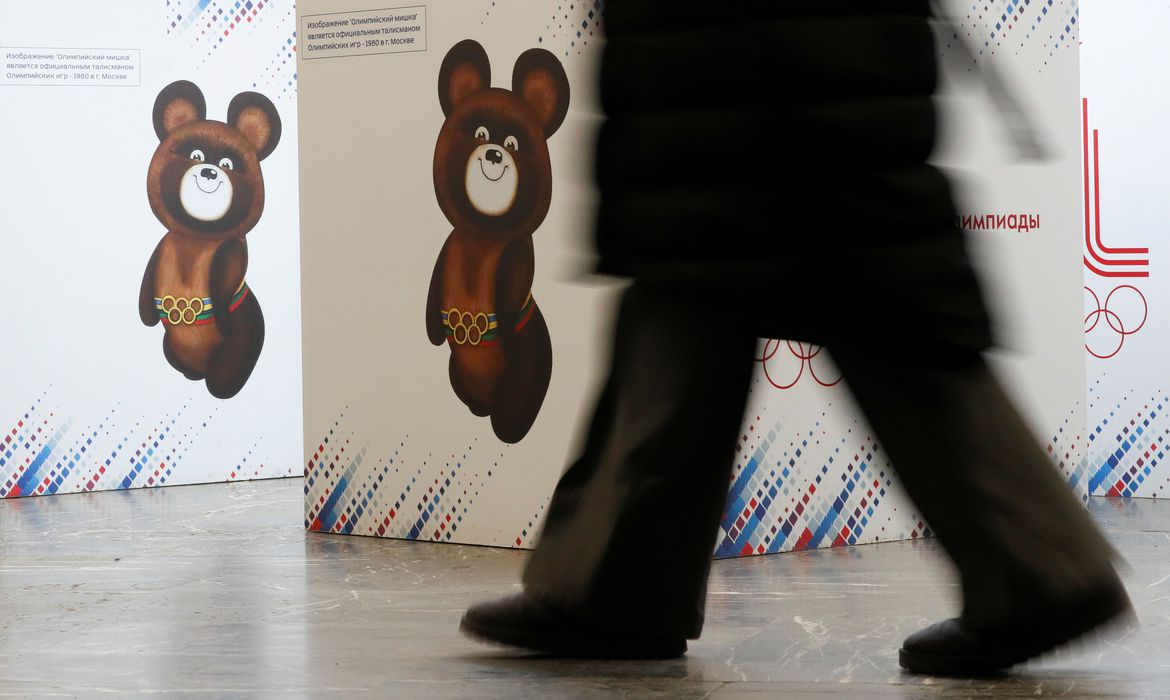 Criador de urso Misha morre aos 84 anos Criador de urso Misha morre aos 84 anos
