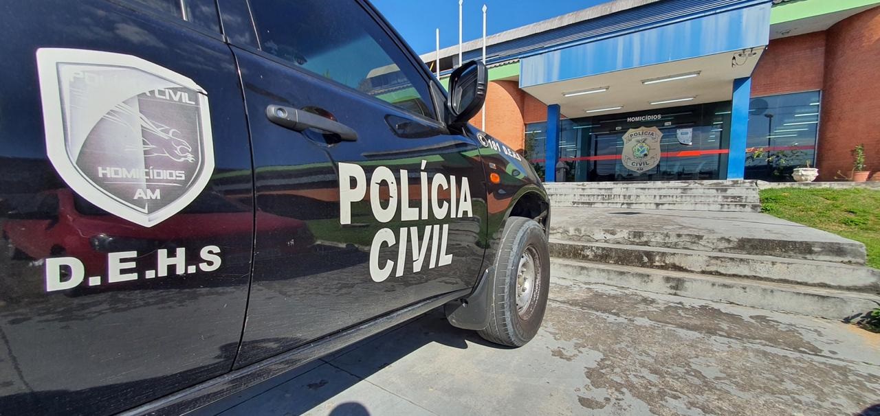 Homem que matou mulher por não aceitar mudar de facção é preso no Parque 10 Homem que matou mulher por não aceitar mudar de facção é preso no Parque 10