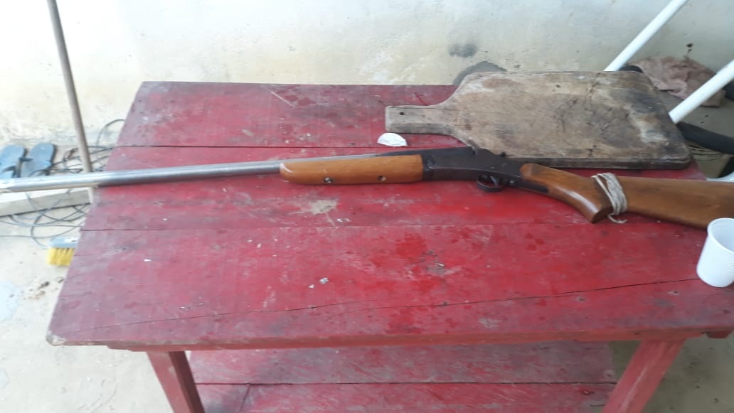 Com criadouro clandestino na AM-070, homem é detido por crime ambiental Com criadouro clandestino na AM-070, homem é detido por crime ambiental