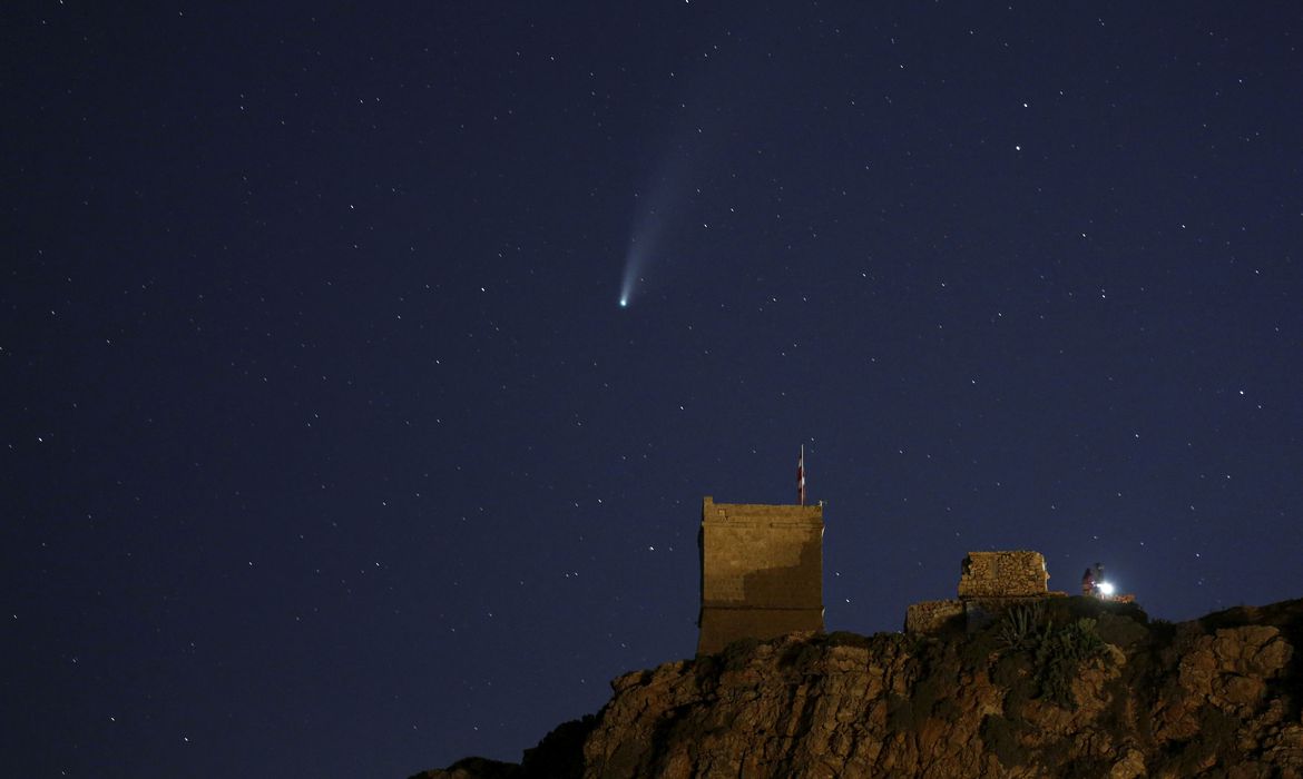 Cometa Neowise pode ser visto das regi&otilde;es Sul e Sudeste do pa&iacute;s
