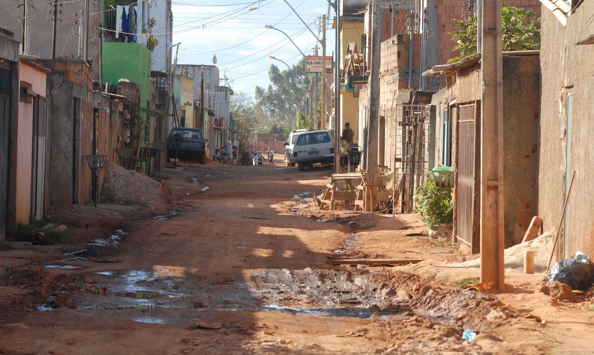 América Latina ficará mais pobre após pandemia, diz presidente do BID América Latina ficará mais pobre após pandemia, diz presidente do BID
