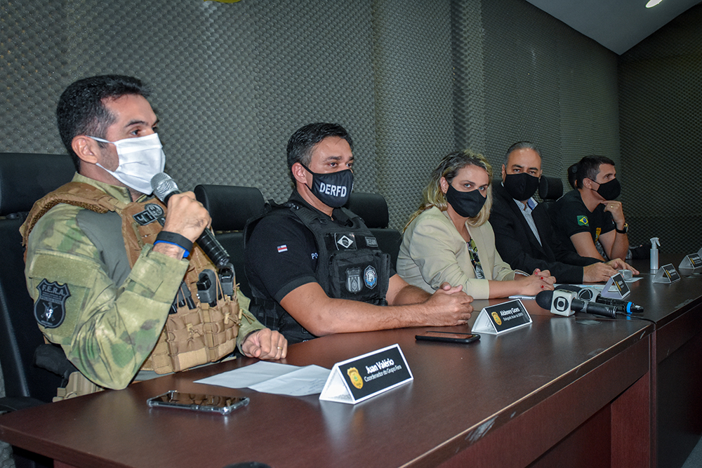 Quadrilha presa explodiu 5 cofres de postos e um integrante segue foragido Quadrilha presa explodiu 5 cofres de postos e um integrante segue foragido