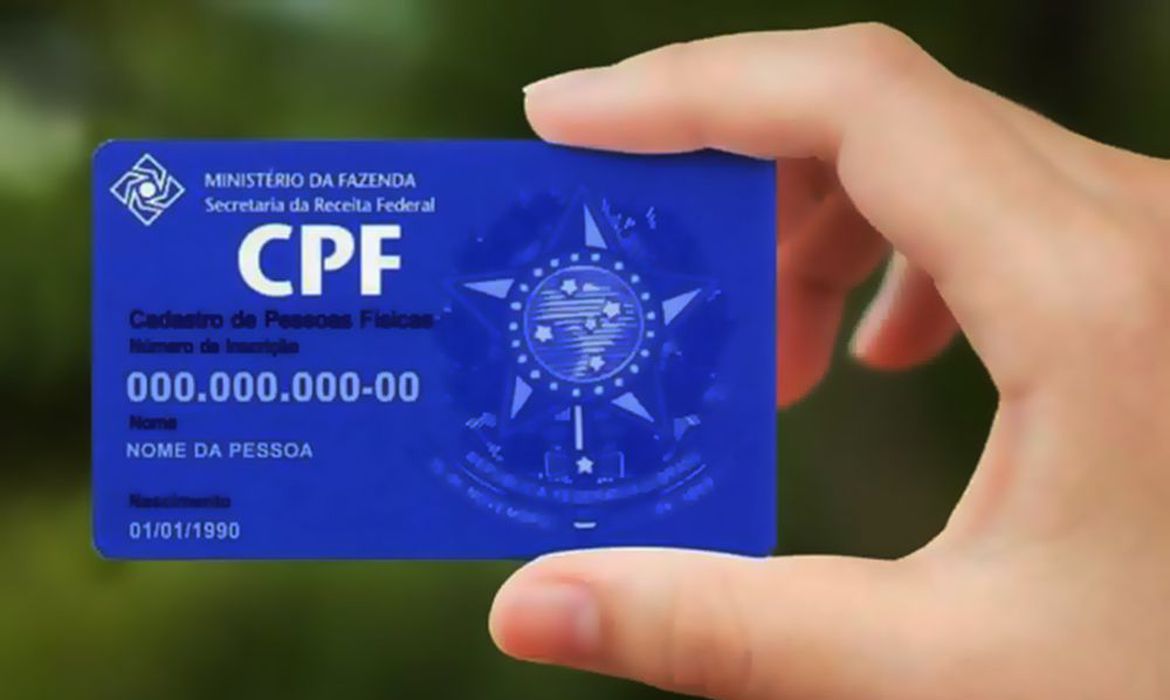 Receita lan&ccedil;a atendimento sobre CPF pelo Telegram