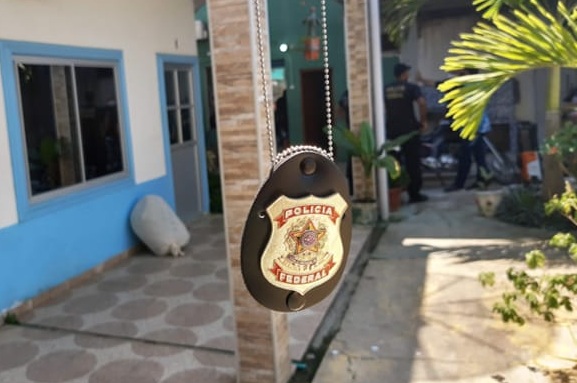 PF prende um 'coiote' que faria contrabando de pessoas passando por Tabatinga PF prende um 'coiote' que faria contrabando de pessoas passando por Tabatinga
