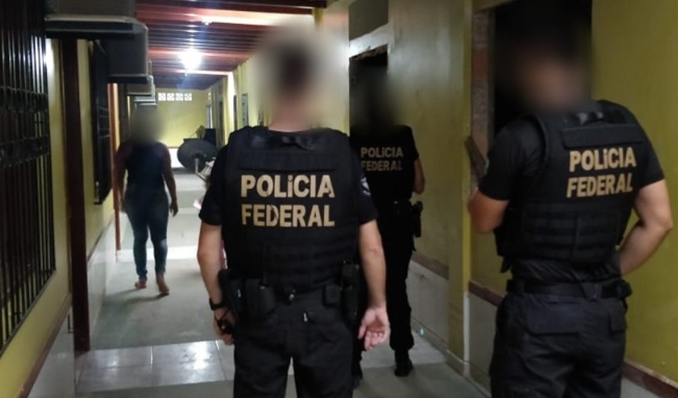 Mulas do tráfico e lavagem de dinheiro são alvo de operação da PF em Tabatinga Mulas do tráfico e lavagem de dinheiro são alvo de operação da PF em Tabatinga