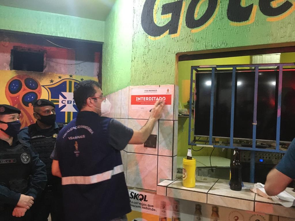 14 estabelecimentos são fechados no fim de semana por não cumprirem decreto da pandemia 14 estabelecimentos são fechados no fim de semana por não cumprirem decreto da pandemia