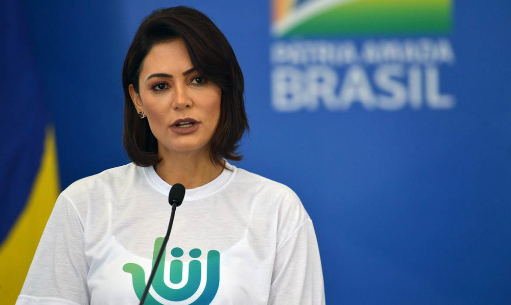 Michelle Bolsonaro lamenta morte da avó por covid-19 Michelle Bolsonaro lamenta morte da avó por covid-19