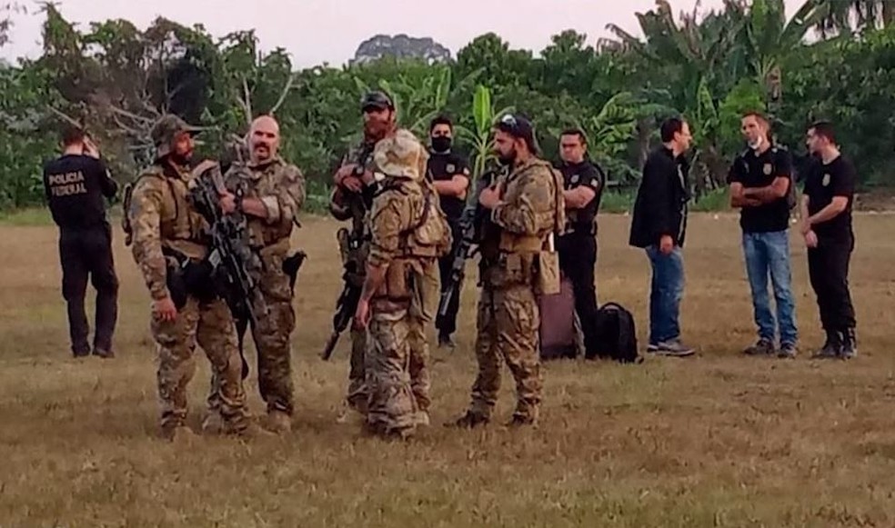 Trio envolvido com organização criminosa é preso armado em Nova Olinda do Norte Trio envolvido com organização criminosa é preso armado em Nova Olinda do Norte