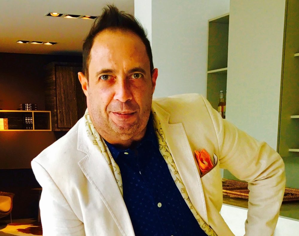Colunista e arquiteto Paulo Ricardo Sachs morre aos 56 anos Colunista e arquiteto Paulo Ricardo Sachs morre aos 56 anos
