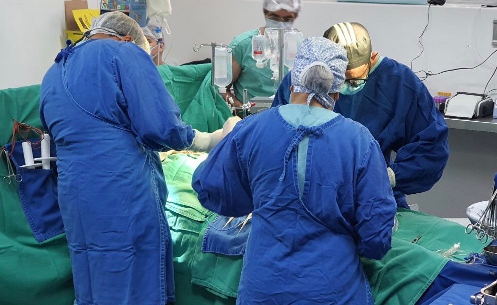 Em uma semana, Francisca Mendes faz 97 cirurgias e procedimentos de hemodin&acirc;mica
