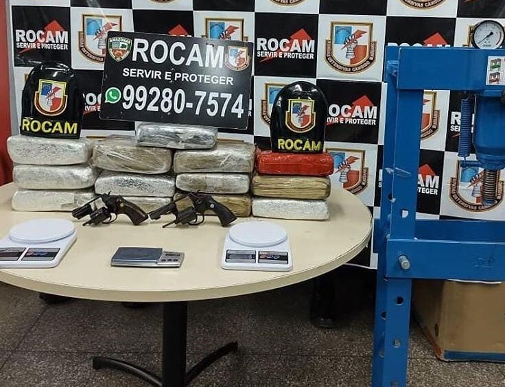 Rocam prende homem com arma e 13kg de maconha na Cidade Nova Rocam prende homem com arma e 13kg de maconha na Cidade Nova