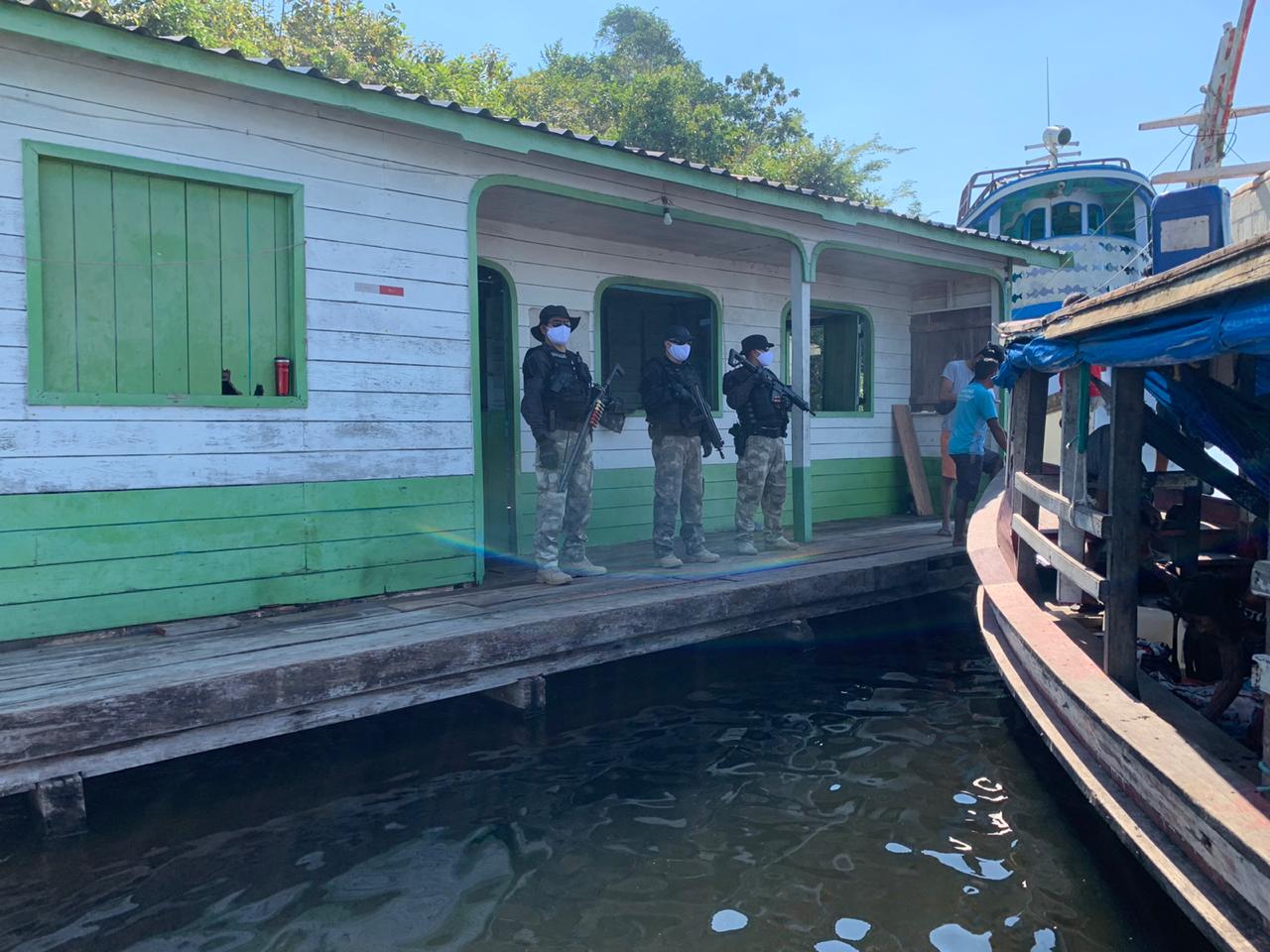 SSP-AM, Funai e Marinha fazem ação e barreiras para proteger índios do Covid em Maués SSP-AM, Funai e Marinha fazem ação e barreiras para proteger índios do Covid em Maués