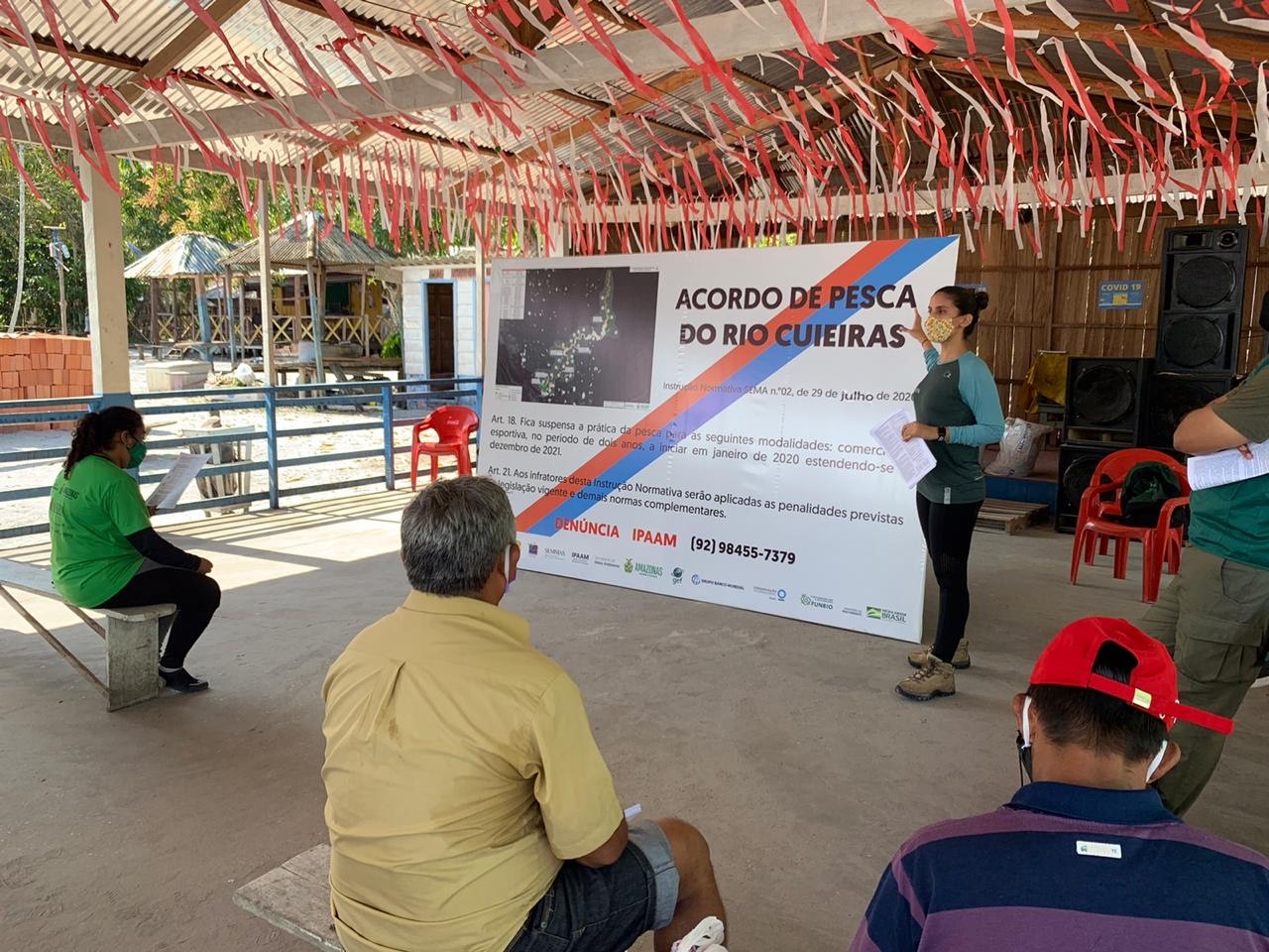 Sema apresenta novo acordo de pesca para conservação de espécies no rio Cuieiras Sema apresenta novo acordo de pesca para conservação de espécies no rio Cuieiras