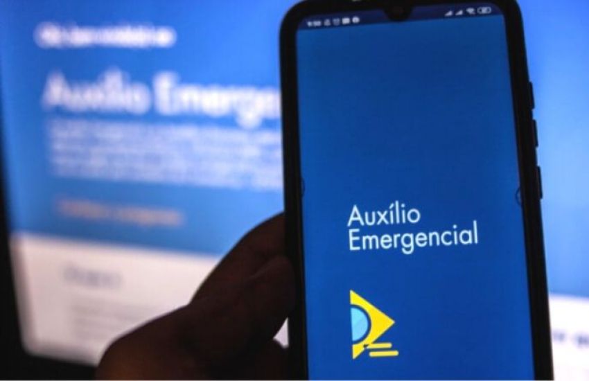 Em julho, 4,4 milhões de lares sobreviveram só com auxílio emergencial Em julho, 4,4 milhões de lares sobreviveram só com auxílio emergencial