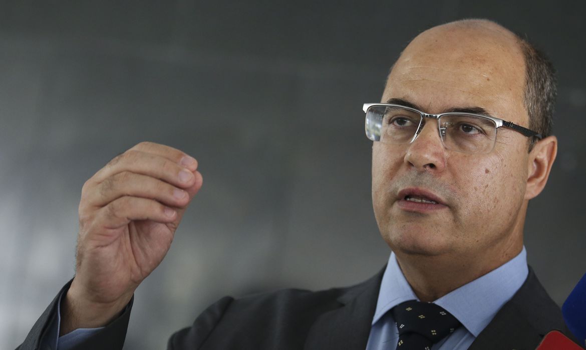 Wilson Witzel recorre ao STF para voltar ao governo do Rio Wilson Witzel recorre ao STF para voltar ao governo do Rio