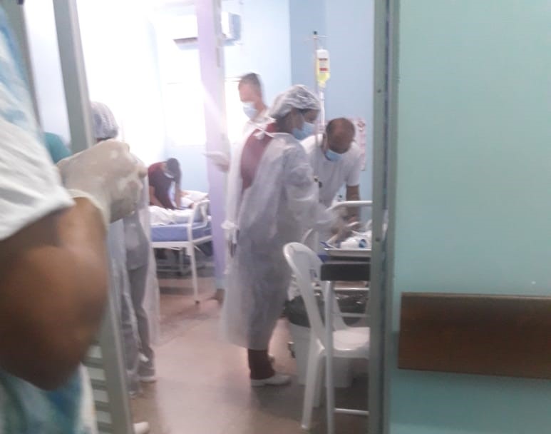 V Timas Que Inalaram Am Nia S O Atendidas Em Hospital Veja V Deo Portal Do Marcos Santos