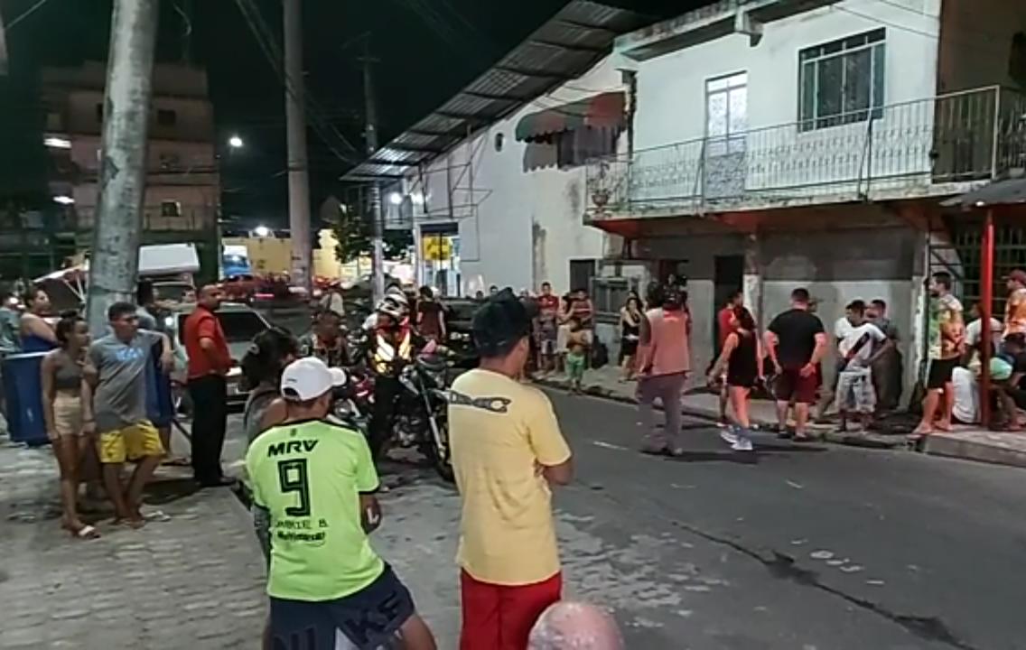 Desaparecido, jovem tem corpo encontrado em quintal da própria casa Desaparecido, jovem tem corpo encontrado em quintal da própria casa