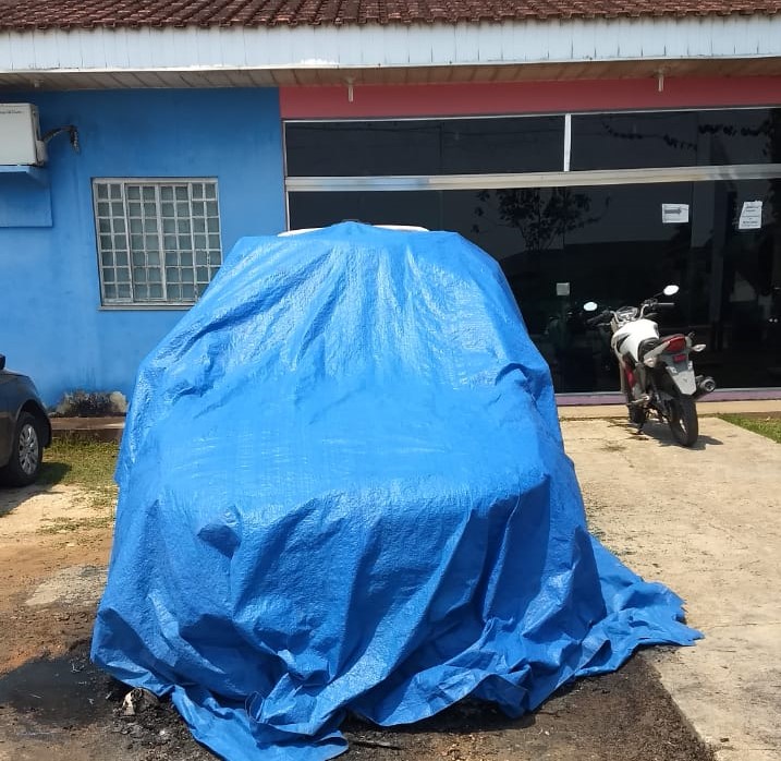 Homem que incendiou viatura da polícia é preso em Manicoré Homem que incendiou viatura da polícia é preso em Manicoré