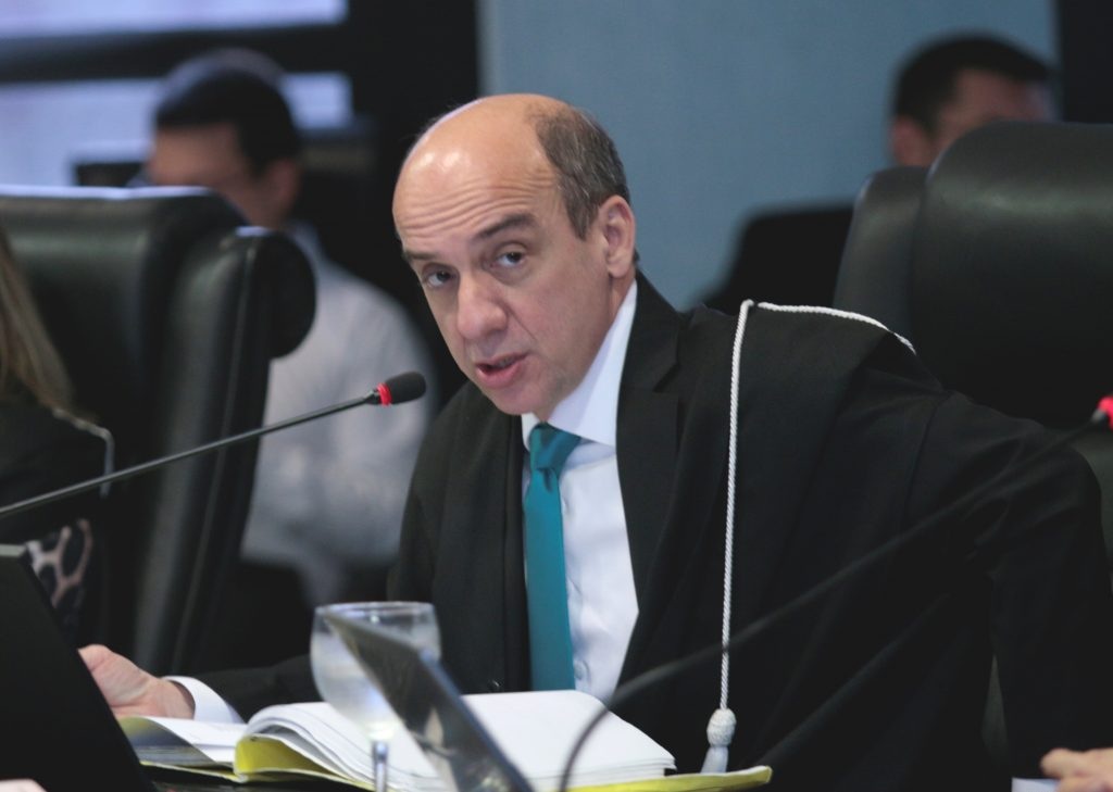 Contrato de obra avaliada em R$ 16 milhões é suspenso por falta de licenciamento Contrato de obra avaliada em R$ 16 milhões é suspenso por falta de licenciamento