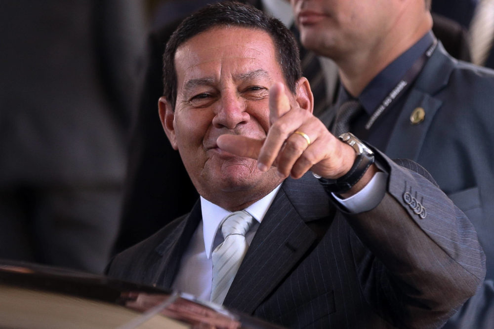 Mour&atilde;o diz que opera&ccedil;&otilde;es ser&atilde;o mantidas na Amaz&ocirc;nia at&eacute; 2022