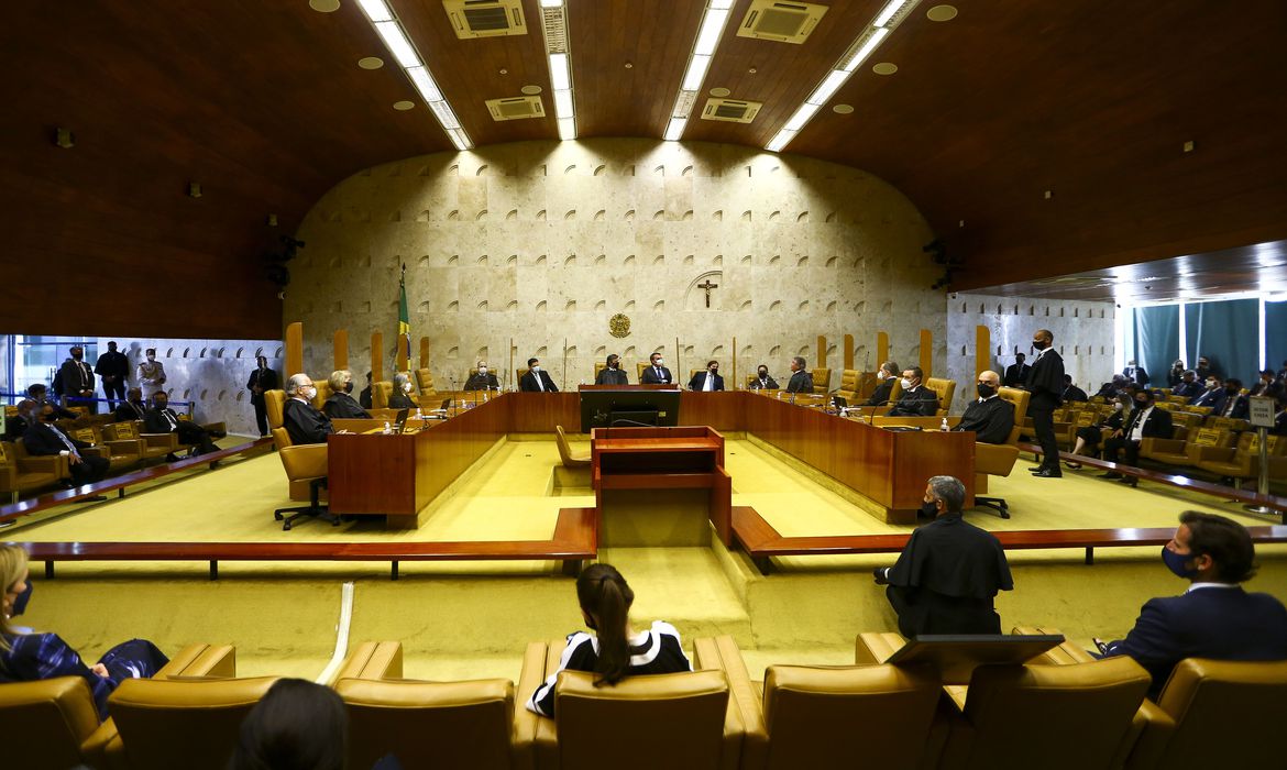 STF decide que plenário voltará a julgar processos criminais STF decide que plenário voltará a julgar processos criminais